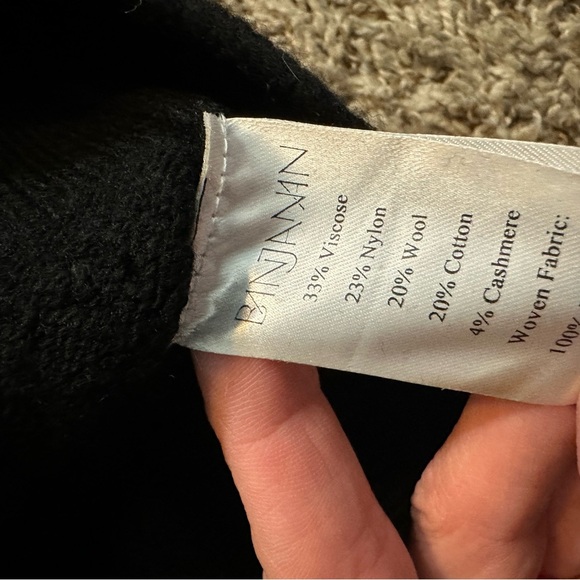 A394 BANJANAN Rosie Crochet Mix Crew Neck Black Cashmere Wool blend Sz M - Picture 7 of 8